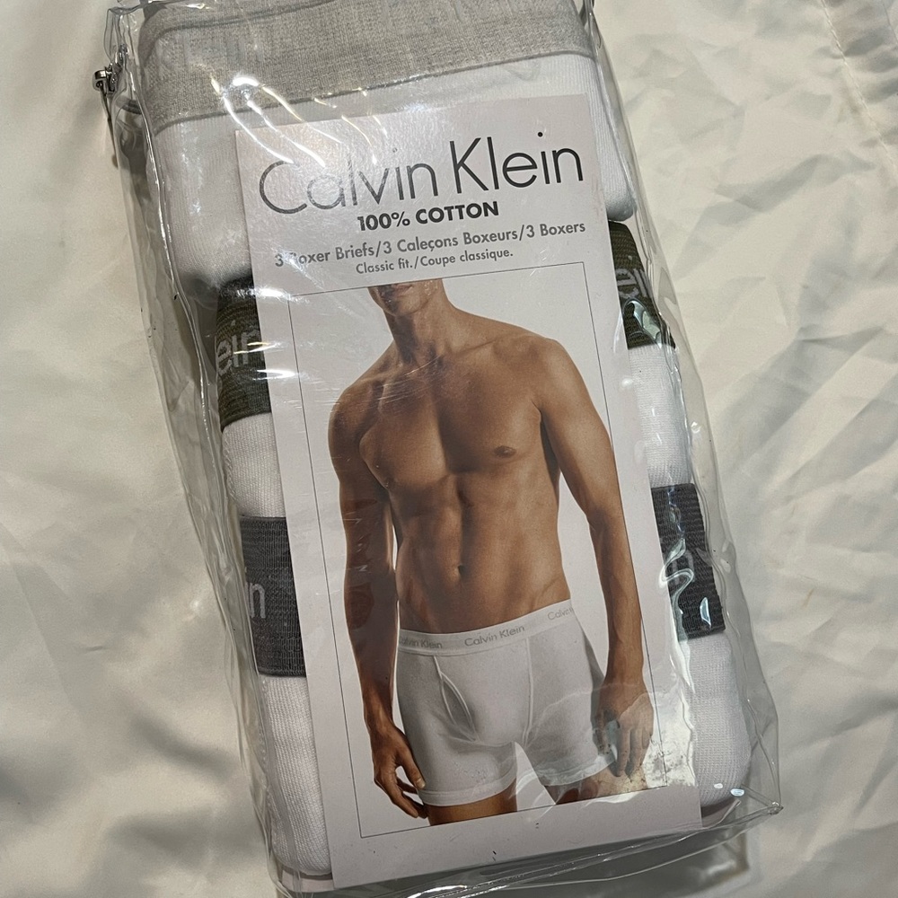 Calvin Klein 100% cotton 3 boxer briefs